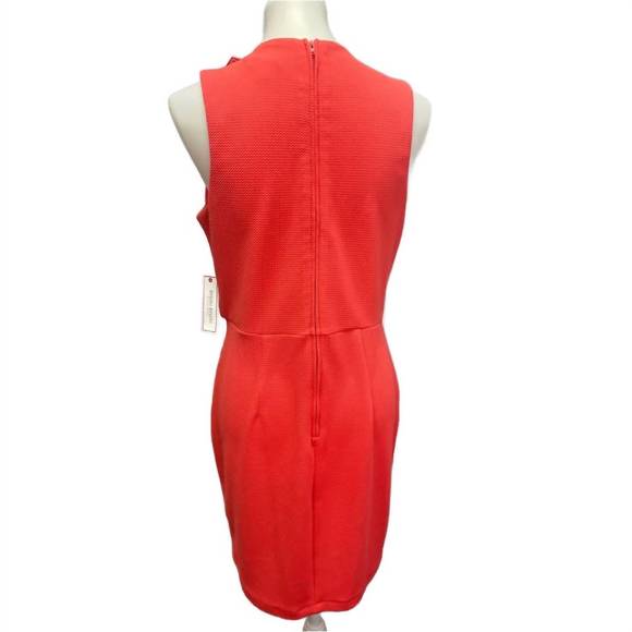 NEW BISOU BISOU women's sleeveless dress with detachable necklace in coral - Picture 5 of 6